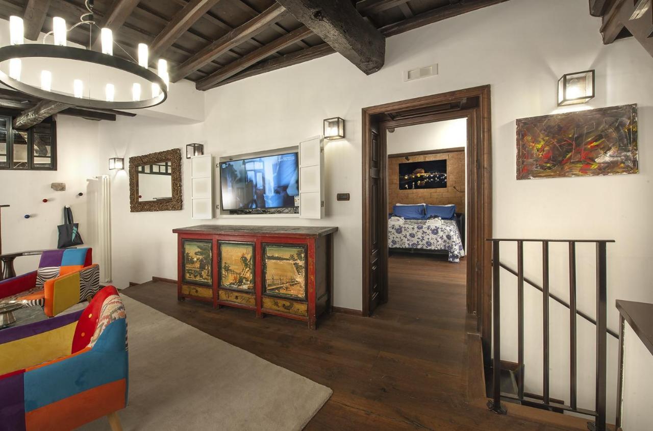 Antica Dimora La Campanella Apartment โรม ภายนอก รูปภาพ