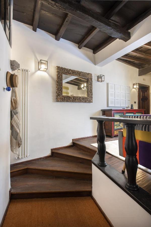 Antica Dimora La Campanella Apartment โรม ภายนอก รูปภาพ