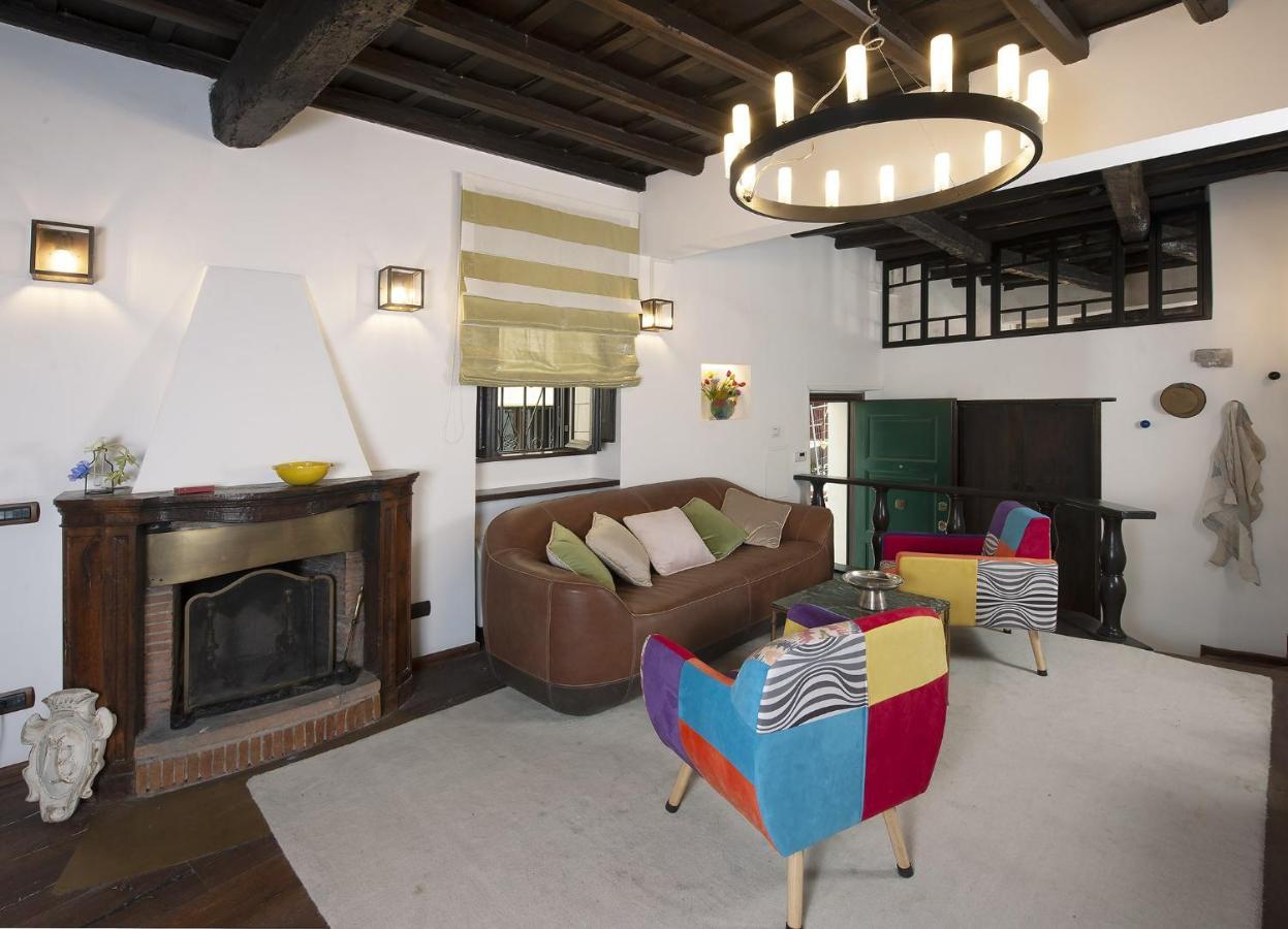 Antica Dimora La Campanella Apartment โรม ภายนอก รูปภาพ