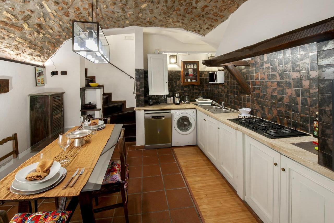 Antica Dimora La Campanella Apartment โรม ภายนอก รูปภาพ
