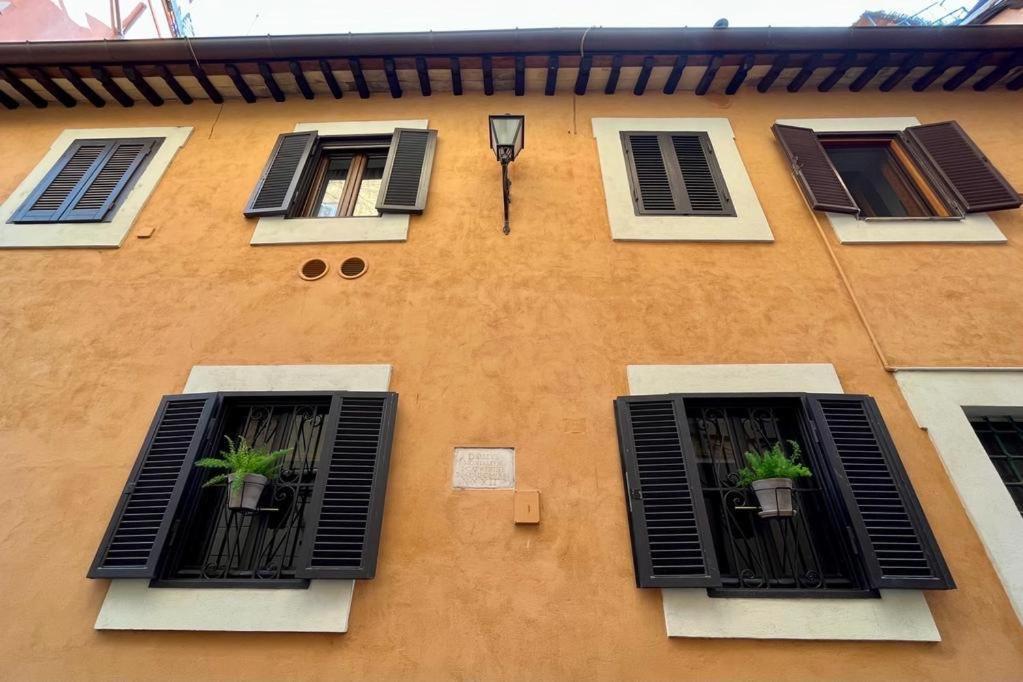 Antica Dimora La Campanella Apartment โรม ภายนอก รูปภาพ
